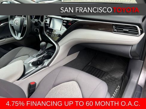Certified 2020 Toyota Camry LE image 21