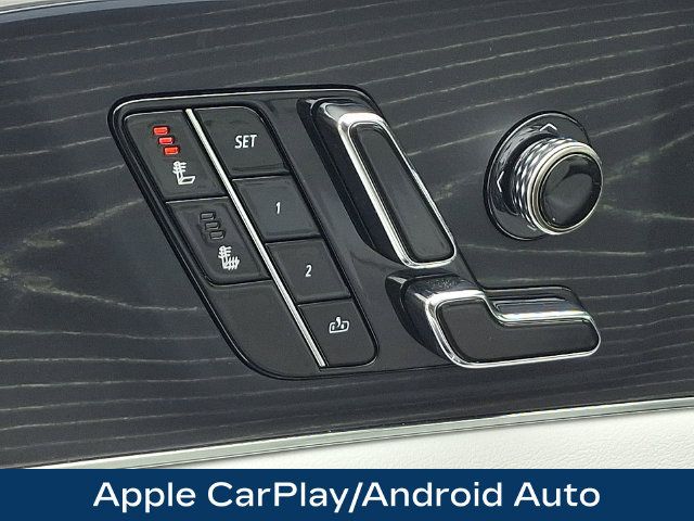 Used 2024 Cadillac Lyriq Sport w/ LPO, Floor Liner Package AWD/4WD image 17