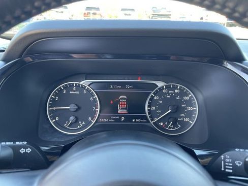 Used 2024 Nissan Pathfinder SV FWD image 18