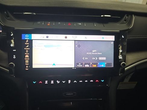 New 2026 Jeep Grand Cherokee Altitude image 22