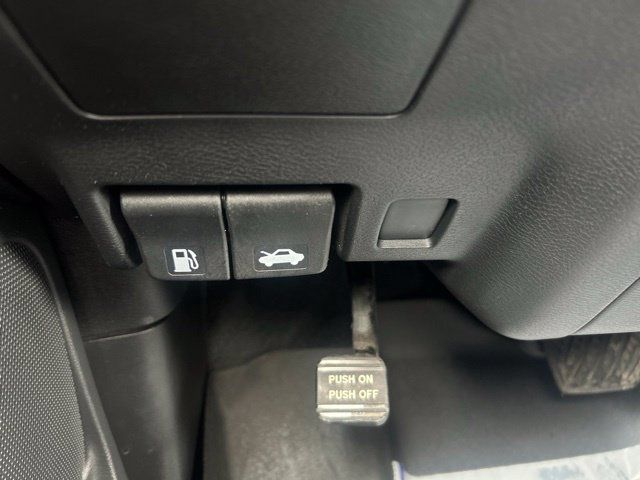 Used 2021 Nissan Murano SV AWD/4WD image 24