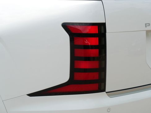 Used 2026 Hyundai Palisade Calligraphy AWD/4WD image 17