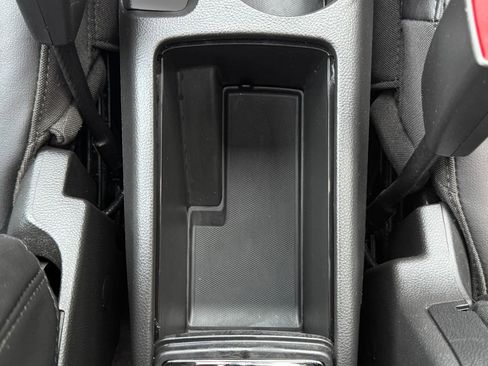 Used 2019 Buick Encore Essence w/ Experience Buick Package image 39