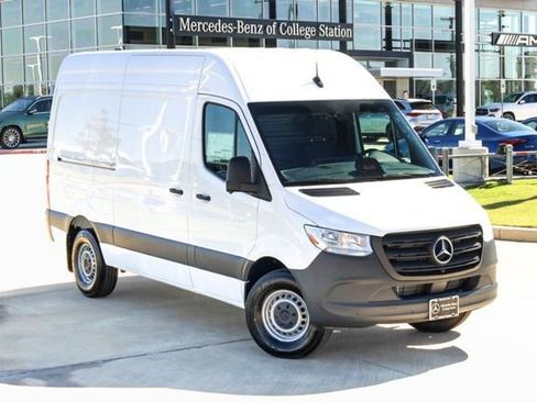 New 2026 Mercedes-Benz Sprinter 2500 image 9
