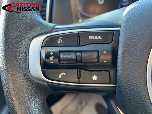 Used 2023 Kia Sportage LX image 46