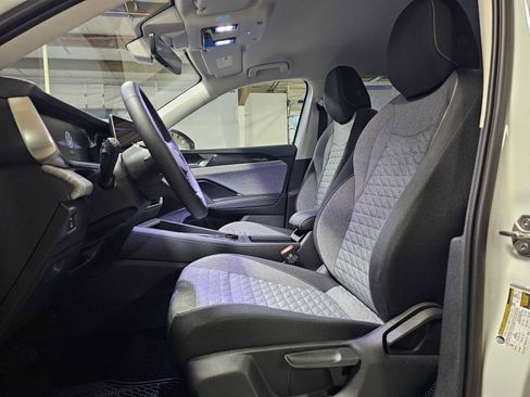 New 2026 Volkswagen Tiguan S image 22