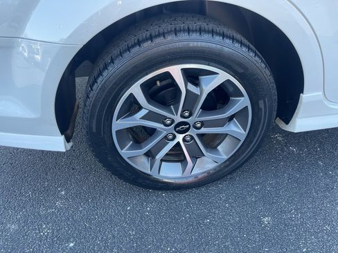 Used 2019 Chevrolet Sonic LT w/ RS Package image 16