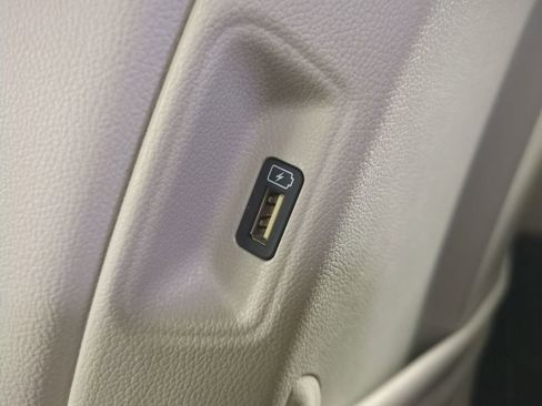 Used 2022 Kia Sorento SX image 18