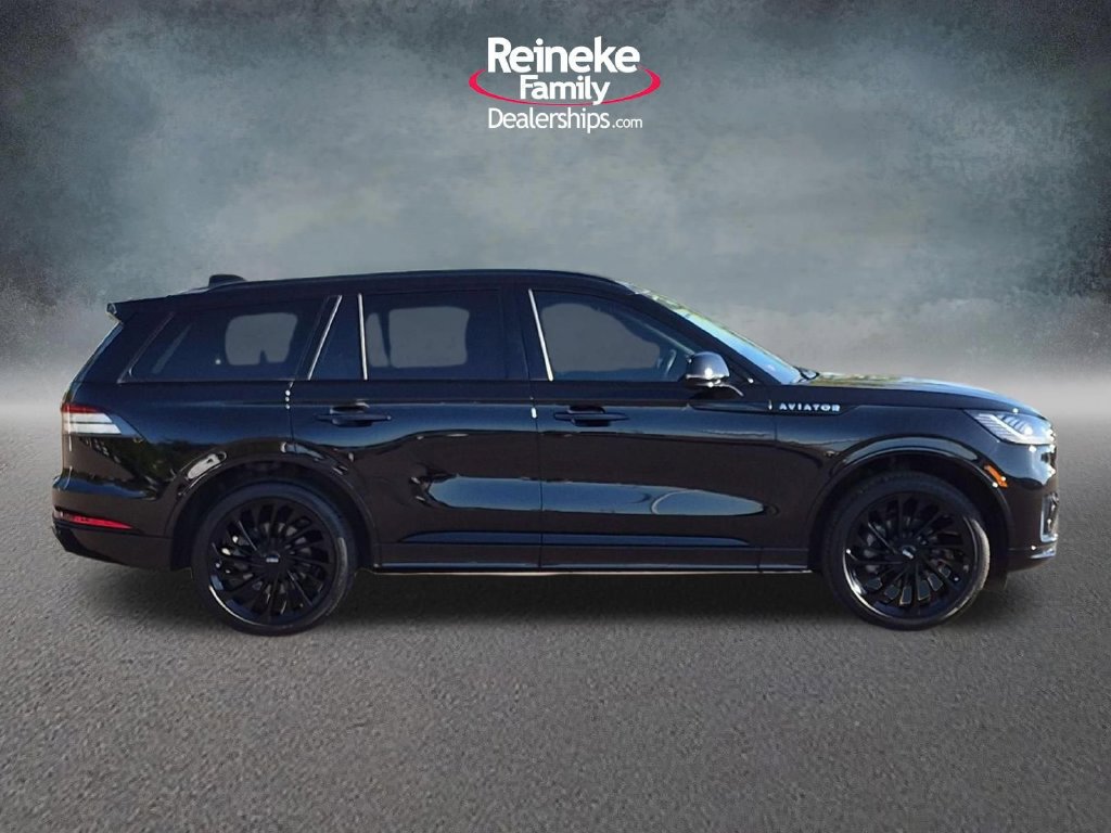 Used 2026 Lincoln Aviator Reserve w/ Jet Appearance Package AWD/4WD image 5