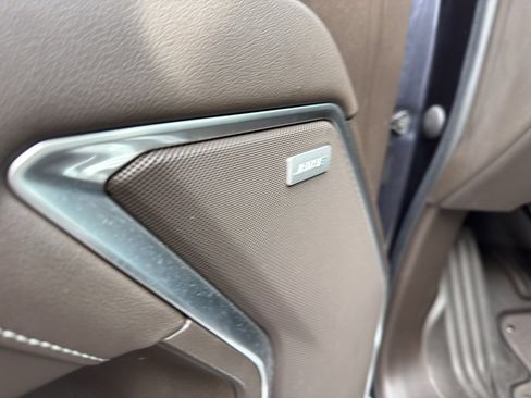 Used 2022 Chevrolet Silverado 1500 LTZ image 14