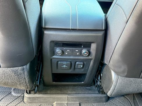 Used 2023 Chevrolet Traverse Premier w/ Redline Edition image 21