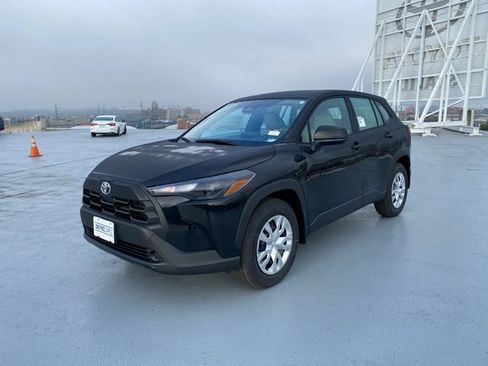 New 2026 Toyota Corolla Cross L AWD/4WD image 5
