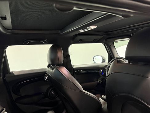 Used 2018 MINI Cooper S FWD image 50