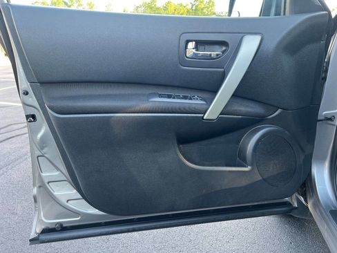 Used 2013 Nissan Rogue SV image 10