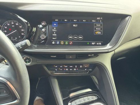 Used 2022 Buick Envision Essence w/ Technology Package II AWD/4WD image 10