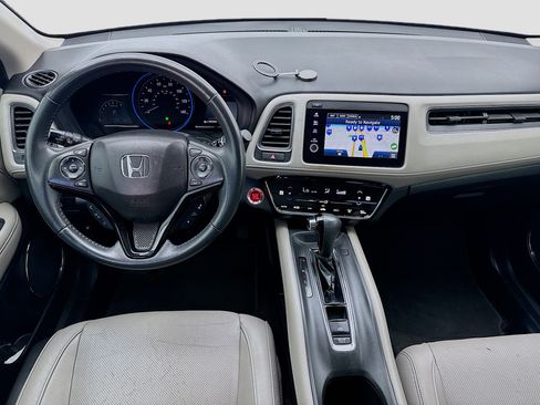 Used 2019 Honda HR-V Touring image 15