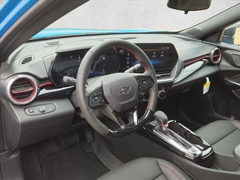 New 2026 Chevrolet Trax RS w/ Sunroof Package image 3