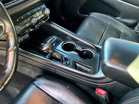 Used 2022 Dodge Durango R/T w/ Blacktop Package image 16