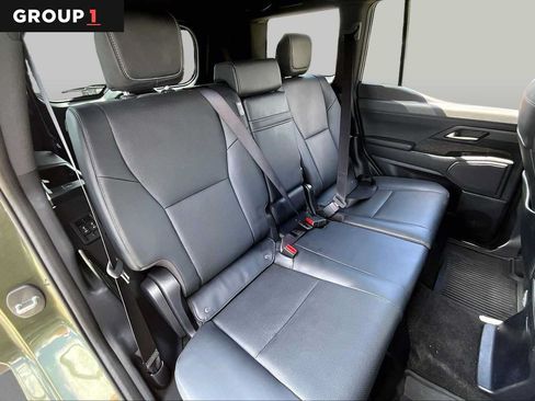 Certified 2024 Lexus GX 550 w/ Accessory Package (31) AWD/4WD image 17