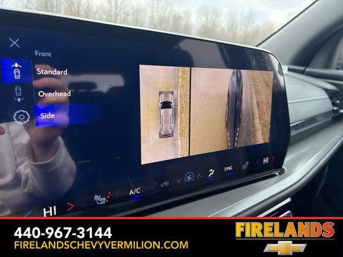 New 2026 Chevrolet Traverse LT w/ Driver Confidence Package image 29