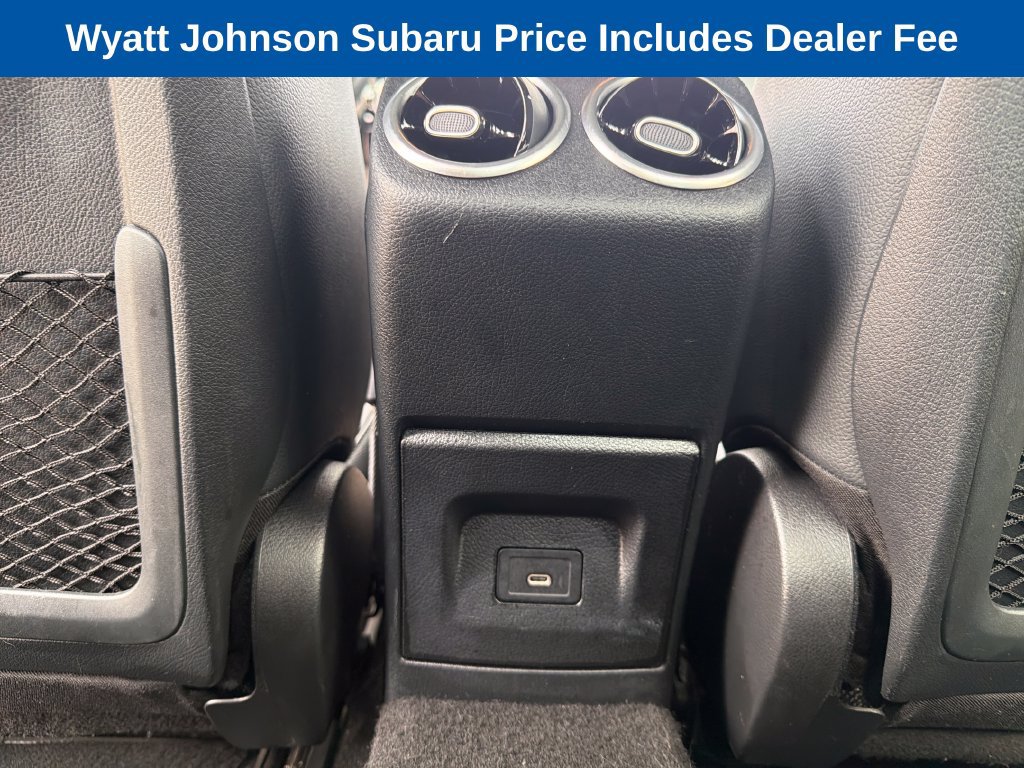Used 2025 Mercedes-Benz CLA 250 image 37