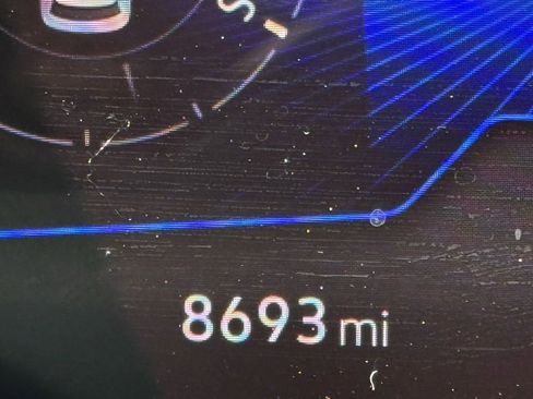 Certified 2024 Volkswagen Taos SE image 12