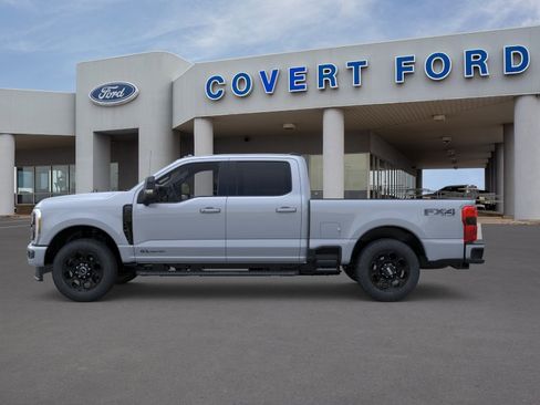 New 2026 Ford F250 Lariat w/ Black Appearance Package AWD/4WD image 3