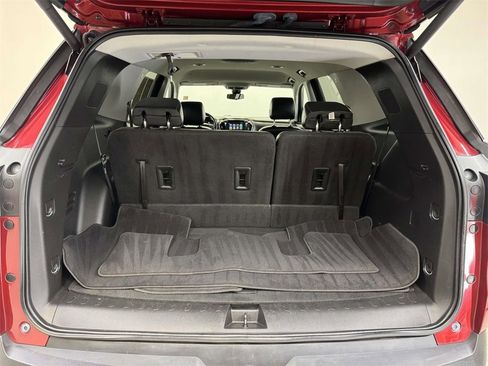 Used 2019 Chevrolet Traverse RS image 14