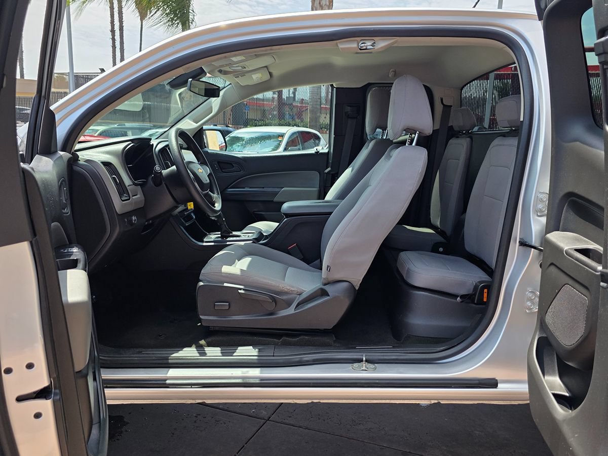 Used 2015 Chevrolet Colorado W/T w/ WT Convenience Package RWD image 20