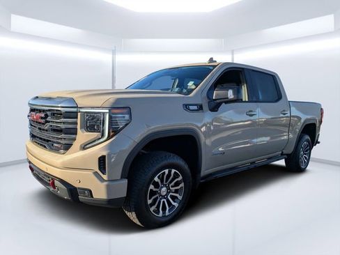 Used 2023 GMC Sierra 1500 AT4 w/ AT4 Premium Package image 6