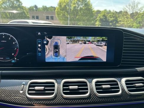 Used 2025 Mercedes-Benz GLS 63 AMG 4MATIC image 23