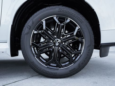 New 2026 INFINITI QX80 4WD w/ Sport Exterior Package image 26