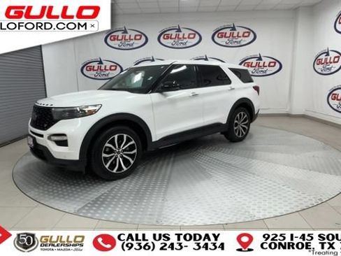 Certified 2021 Ford Explorer ST w/ Equipment Group 401A AWD/4WD image 4
