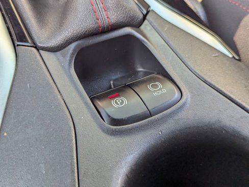 Used 2024 Toyota Corolla Cross SE w/ Moonroof Package image 30