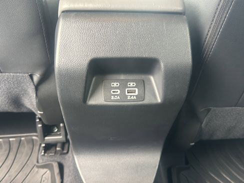 Certified 2024 Subaru Crosstrek 2.0i Premium AWD/4WD image 19