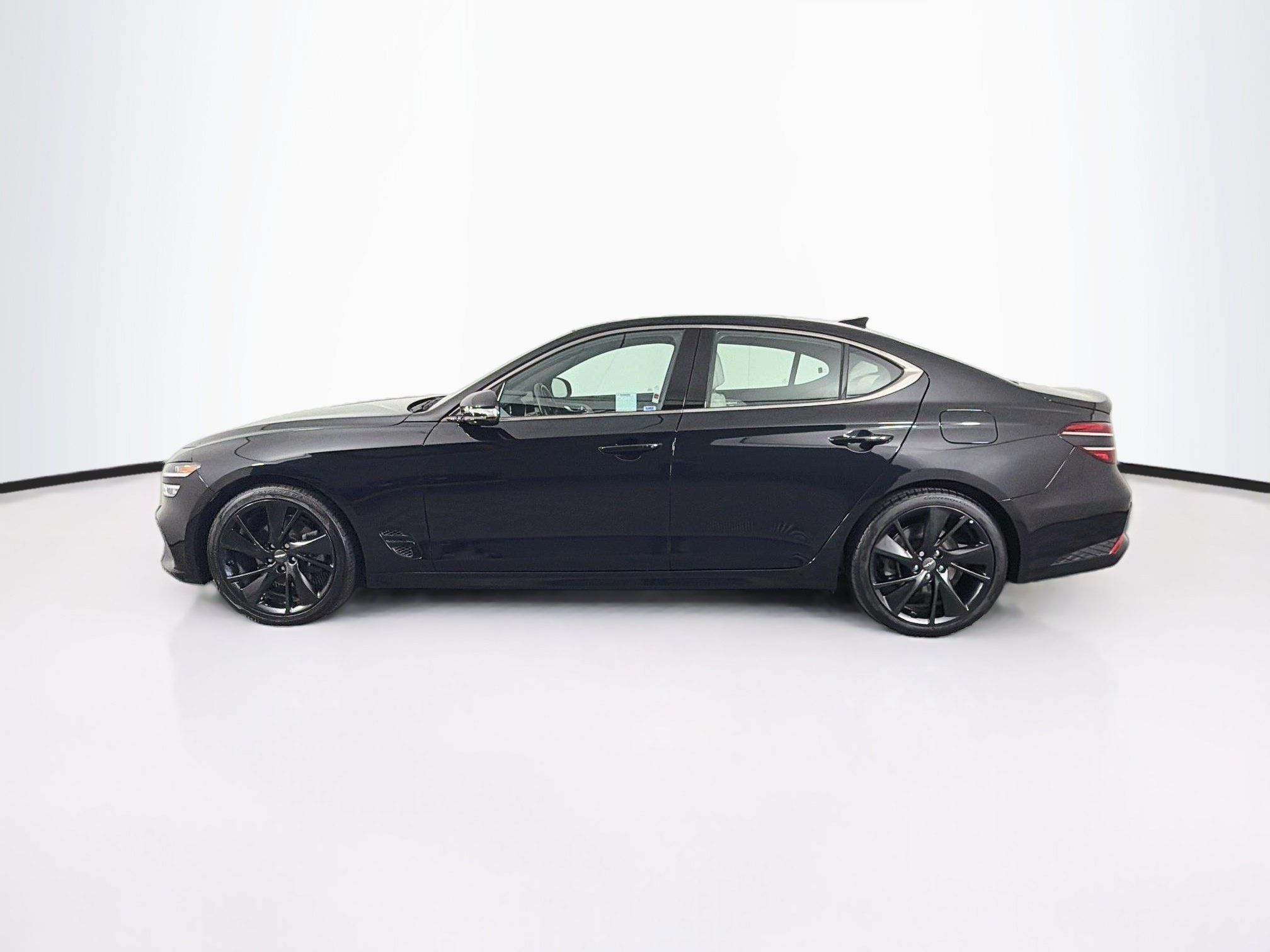 Used 2023 Genesis G70 2.0T w/ Sport Prestige Package RWD image 4