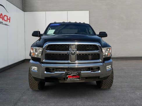 Used 2018 RAM 2500 Tradesman w/ Chrome Appearance Group image 5