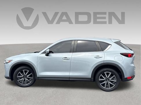 Used 2018 MAZDA CX-5 Touring w/ Preferred Equipment Package FWD image 22