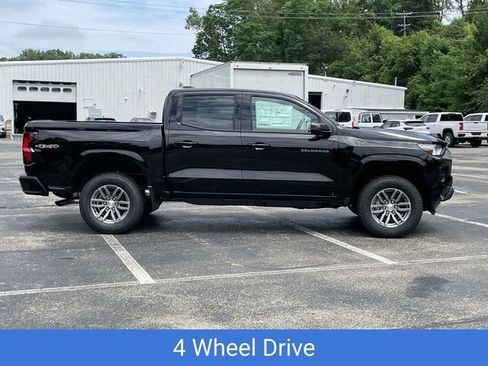 New 2025 Chevrolet Colorado LT w/ Advanced Trailering Package image 2