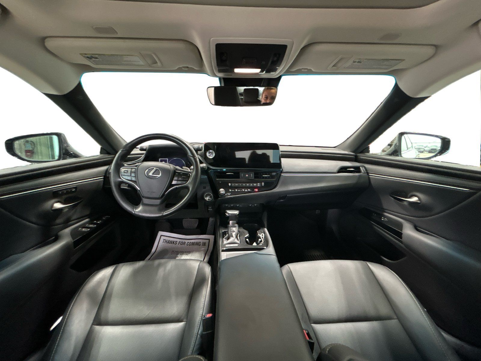Used 2025 Lexus ES 350 w/ Accessory Package (Z1) FWD image 21