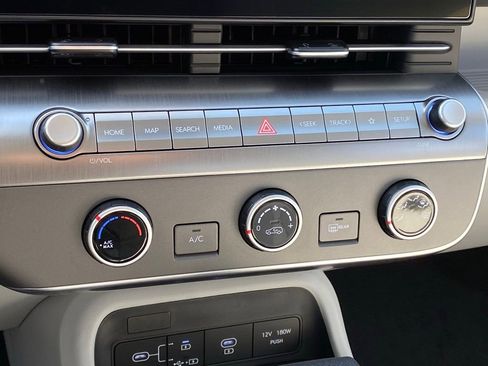 New 2026 Hyundai Kona SE FWD image 17