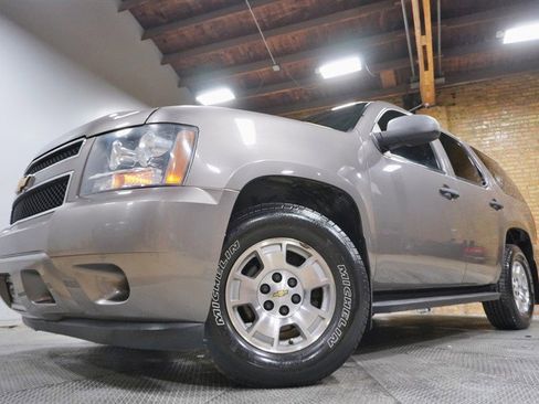 Used 2012 Chevrolet Tahoe 2WD image 3