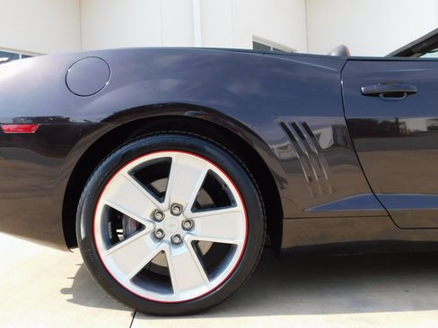 Used 2011 Chevrolet Camaro SS w/ RS Package RWD image 25