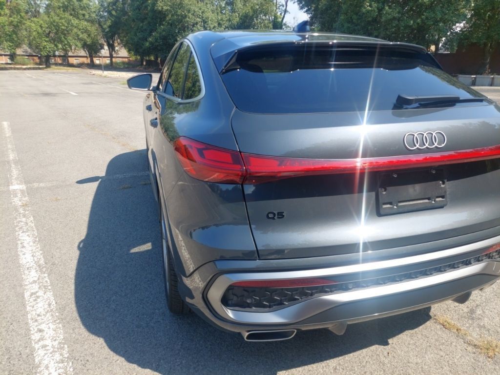 Used 2025 Audi Q5 Prestige AWD/4WD image 13