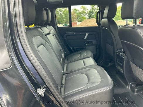 Used 2023 Land Rover Defender 110 X-Dynamic SE AWD/4WD image 39