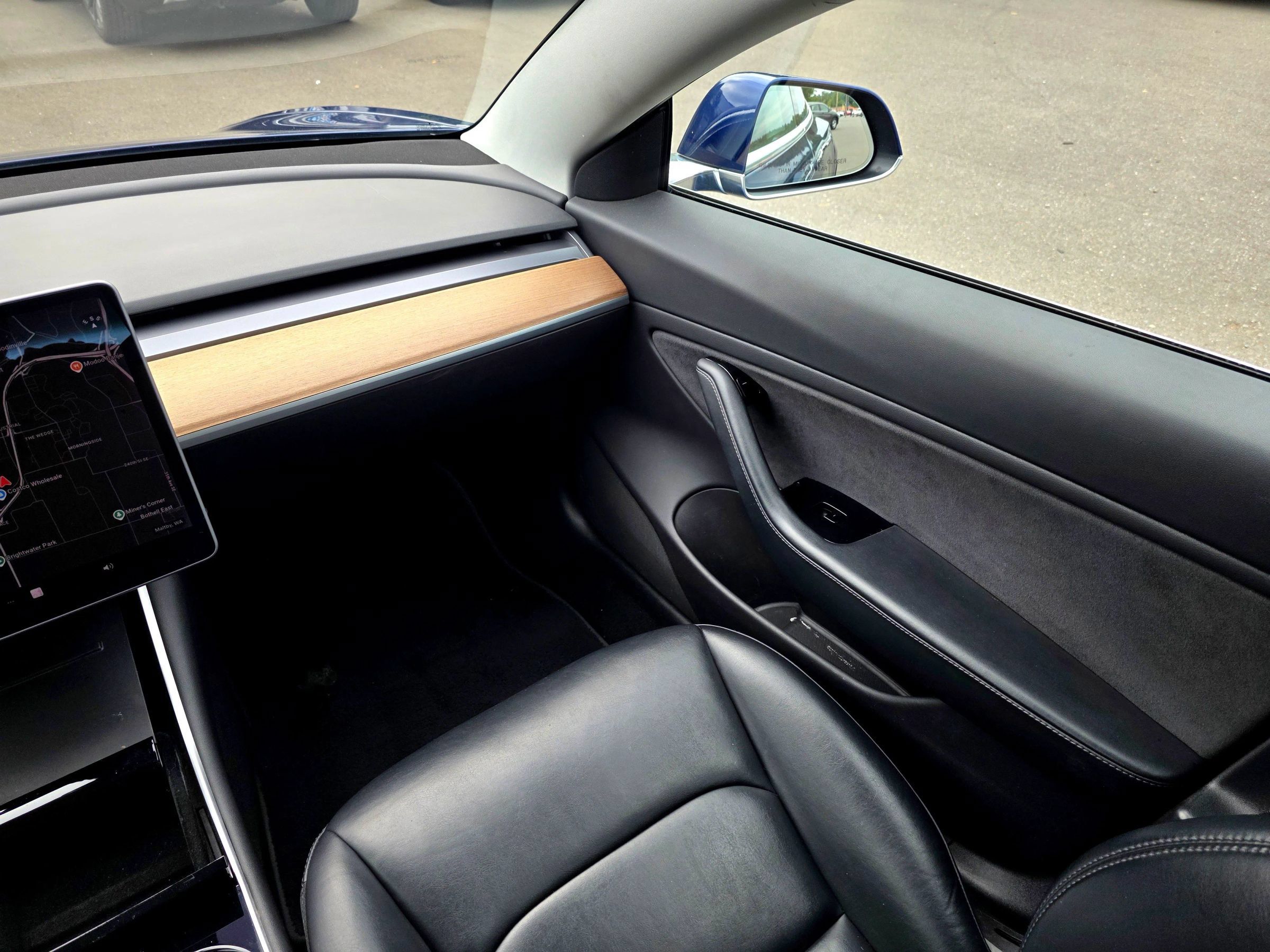 Used 2018 Tesla Model 3 Long Range RWD image 26
