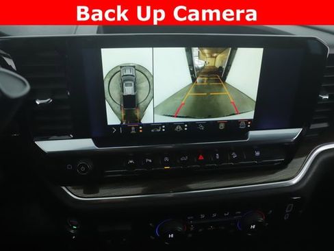 Used 2024 Chevrolet Silverado 1500 LT AWD/4WD image 23