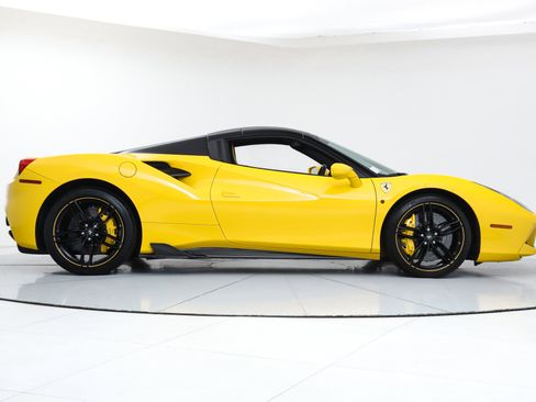 Certified 2018 Ferrari 488 Spider image 11