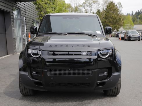 New 2026 Land Rover Defender 110 S AWD/4WD image 4