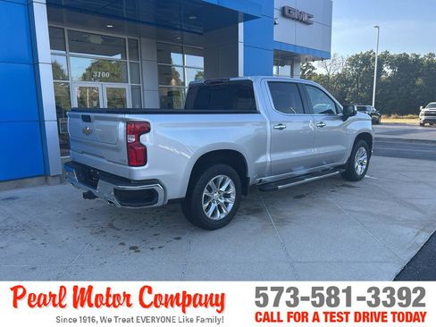 Certified 2022 Chevrolet Silverado 1500 LTZ image 4